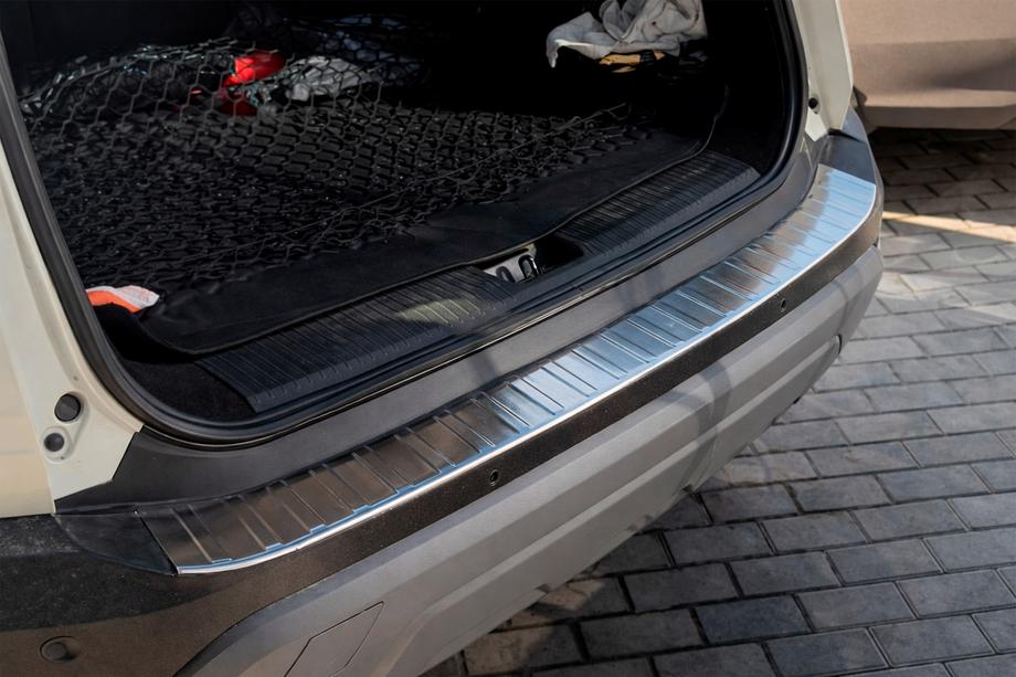 Nissan X-trail T33/Rogue 2022- Nakładka ochronna na tylny zderzak Carmos (do e-Power, stal nierdzewna, matowa) Image