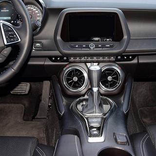Nakładka na Selektor Zmiany Biegów (Carbon) Chevrolet Camaro 2015- zdjęcia 2