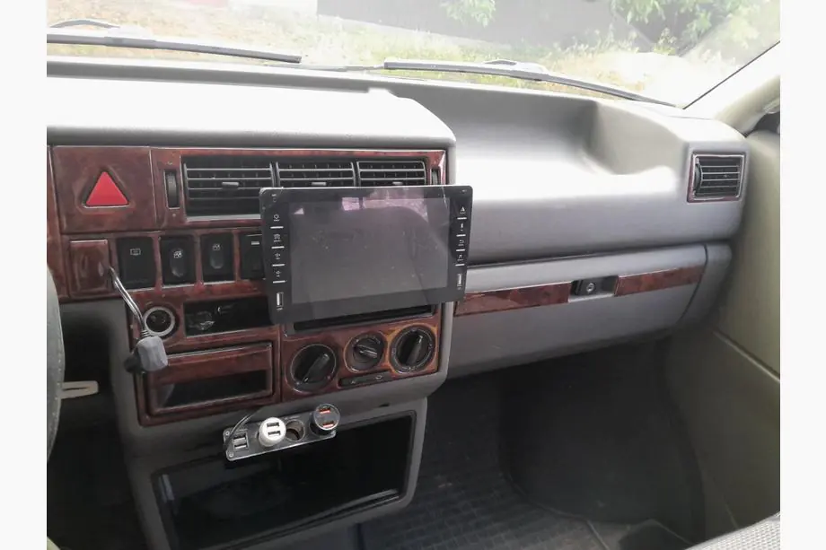 Volkswagen T4 Transporter 1990-2003 Nakładki na deskę rozdzielczą (1999-2003) Zdjęcia 15