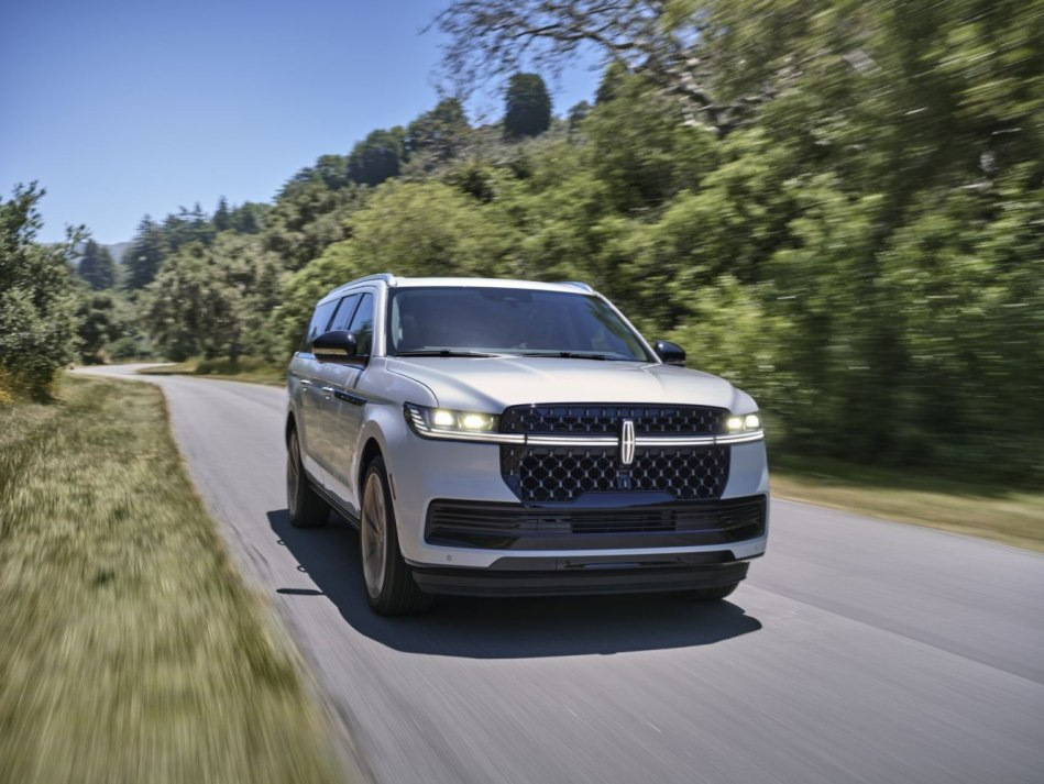 Lincoln Navigator 2025: Recenzja piątej generacji flagowego SUV-a