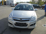 Opel Astra H 2004-2013 Przednia dolna dokładka Sedan (zagruntowana do malowania) zdjęcia 3