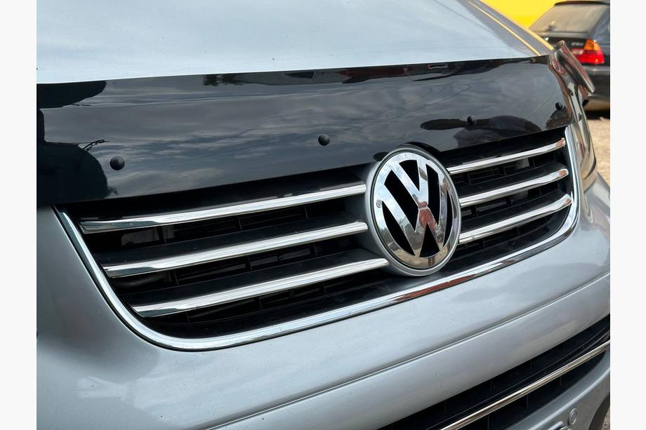 Volkswagen T5 Transporter 2003-2010 Deflektor maski (EuroCap) Zdjęcia 16