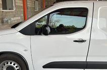 Citroen Berlingo/Multispace 2018- Wkładane owiewki szyb Niken Luxury (2 szt.) zdjęcia 3