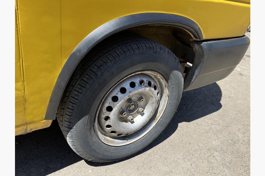 Volkswagen T4 Transporter 1990-2003 Nakładki na nadkola (4 szt, czarne) Zdjęcia 2