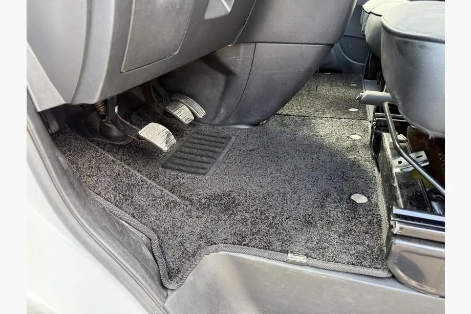 Fiat Talento 2016- Dywaniki welurowe Deluxe (2 szt, czarne) Image