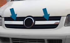 Volkswagen T5 Transporter 2003-2010 Nakładki na środkową część grilla (2 szt, stal nierdzewna) OmsaLine - Włoska Stal Nierdzewna zdjęcia 6