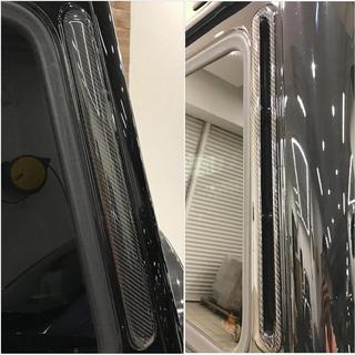 Nakładki na tylne słupki (carbon) zdjęcia 1