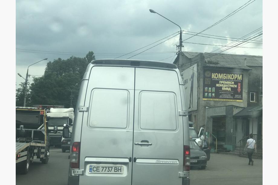 Mercedes Sprinter W901/902/903/904/905 1995–2006 Spoiler tylny Anatomico (z podkładem do lakierowania) Zdjęcia 4