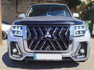 Mitsubishi Pajero Wagon IV 2006-2021 Reflektory Przednie LXR zdjęcia 3