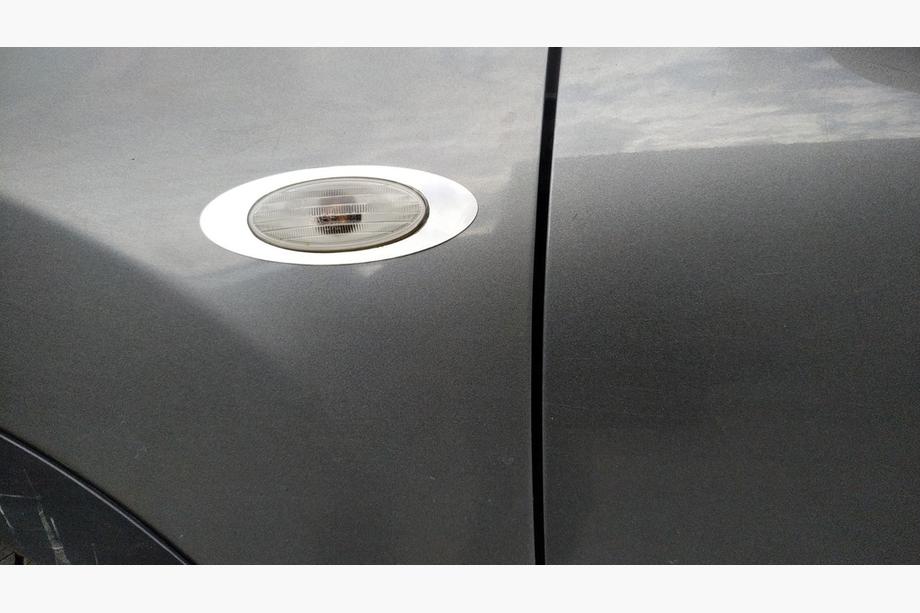 Nissan Qashqai 2010-2014 Obwódka kierunkowskazu (2 szt, stal nierdzewna) Image