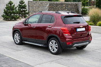 Chevrolet Trax 2012-2023 Progi Boczne Line (2 szt., Aluminium) zdjęcia 1