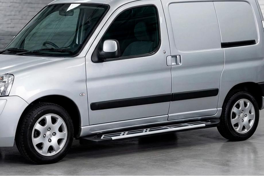 Peugeot Partner 1996-2008 Progi Boczné Sunrise (2 szt., Aluminium) Image