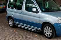 Peugeot Partner 1996-2008 Progi Boczné Rainbow (2 szt., Aluminium) zdjęcia 1