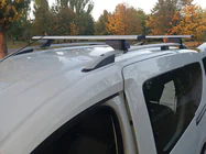 Renault Dokker 2013-2022 Bagażnik poprzeczki na standardowe relingi zamykany na klucz Wizard V1 (2 szt.) zdjęcia 1