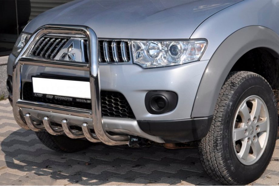 Mitsubishi L200 2006-2015 Pałąk Przedni QT007 (Stal Nierdzewna) Zdjęcia 2