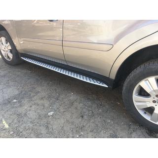 Progi Boczné OEM (2 szt., Aluminium) Mercedes ML W164 2005-2011 zdjęcia 4
