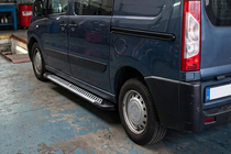 Citroen Jumpy 2007–2017 Progi Boczne Line (2 szt., Aluminium) zdjęcia 1