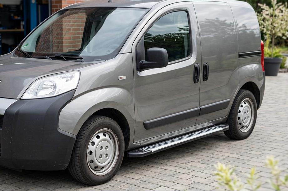 Citroen Nemo 2007-2017 Progi Boczne Line (2 szt., Aluminium) Image