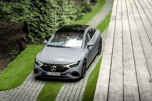 Mercedes-Benz EQE (V295): Recenzja elektrycznej limuzyny klasy biznesowej
