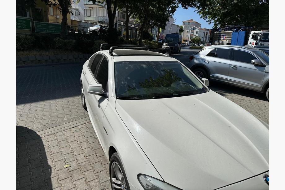 BMW 5 Series F10/F11 2010–2016 Bagażnik dachowy (belki poprzeczne) na fabryczne punkty montażowe Ecem V3 (2 szt.) Czarny, 110 cm Zdjęcia 3