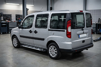 Fiat Doblo I 2005-2010 Progi Boczné Sunrise (2 szt., Aluminium) zdjęcia 1