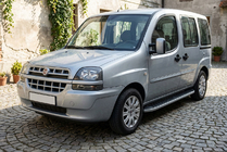 Fiat Doblo I 2005-2010 Progi Boczné Tayga (2 szt., Aluminium) zdjęcia 1
