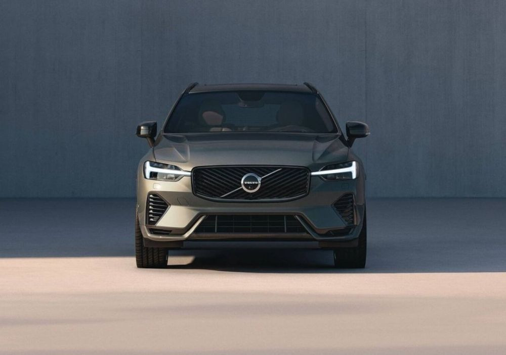Recenzja Volvo XC60 2025: Odświeżony luksusowy crossover