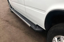 Volkswagen LT 1995-2006 Progi Boczné RedLine V1 (2 szt., Aluminium) zdjęcia 1