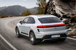 Porsche Macan Turbo Electric 2024: Moc i styl w samochodzie elektrycznym zdjęcia 4