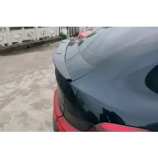 Spoiler M4-Style (Czarny Połysk)