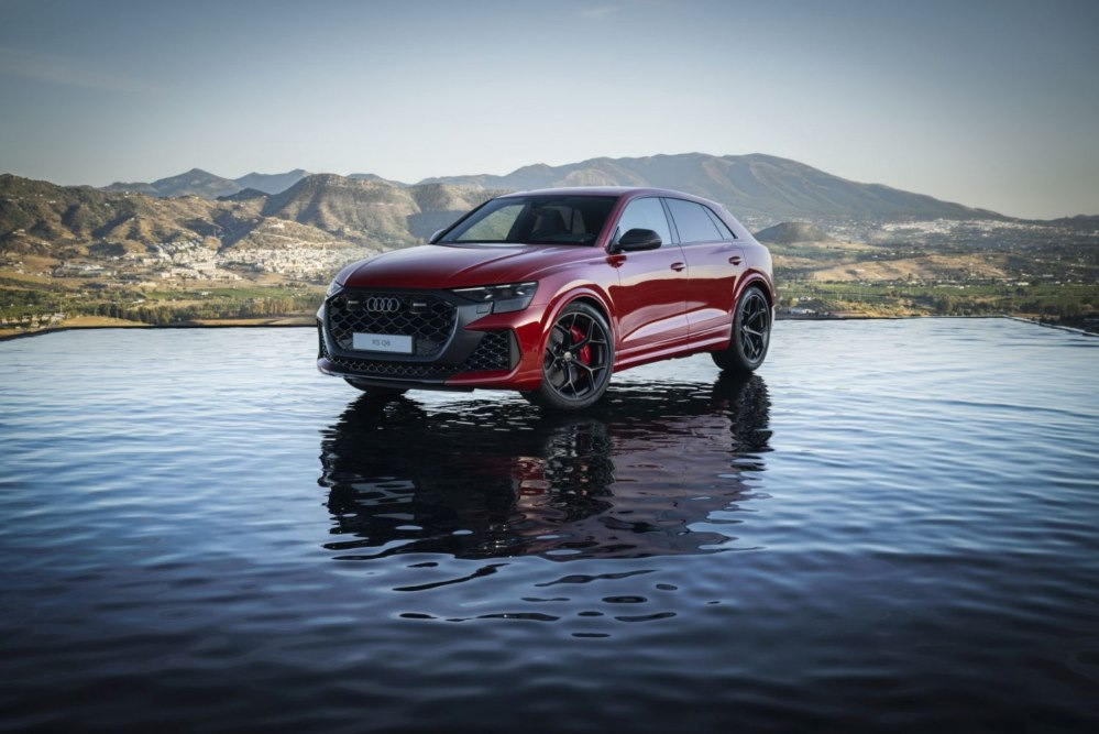 Audi RSQ8 2024: Moc i styl w nowej formie