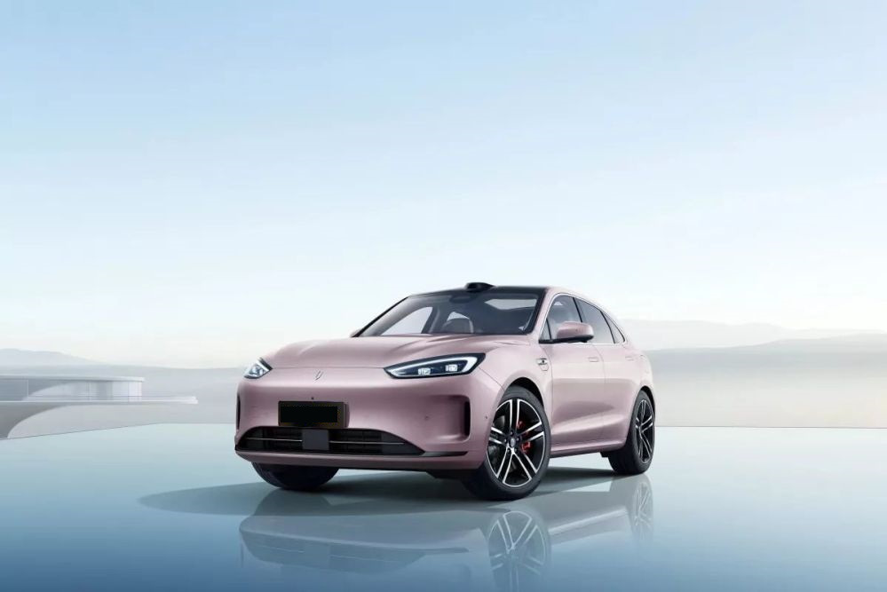 Recenzja elektrycznej wersji Aito M5 EV 2025