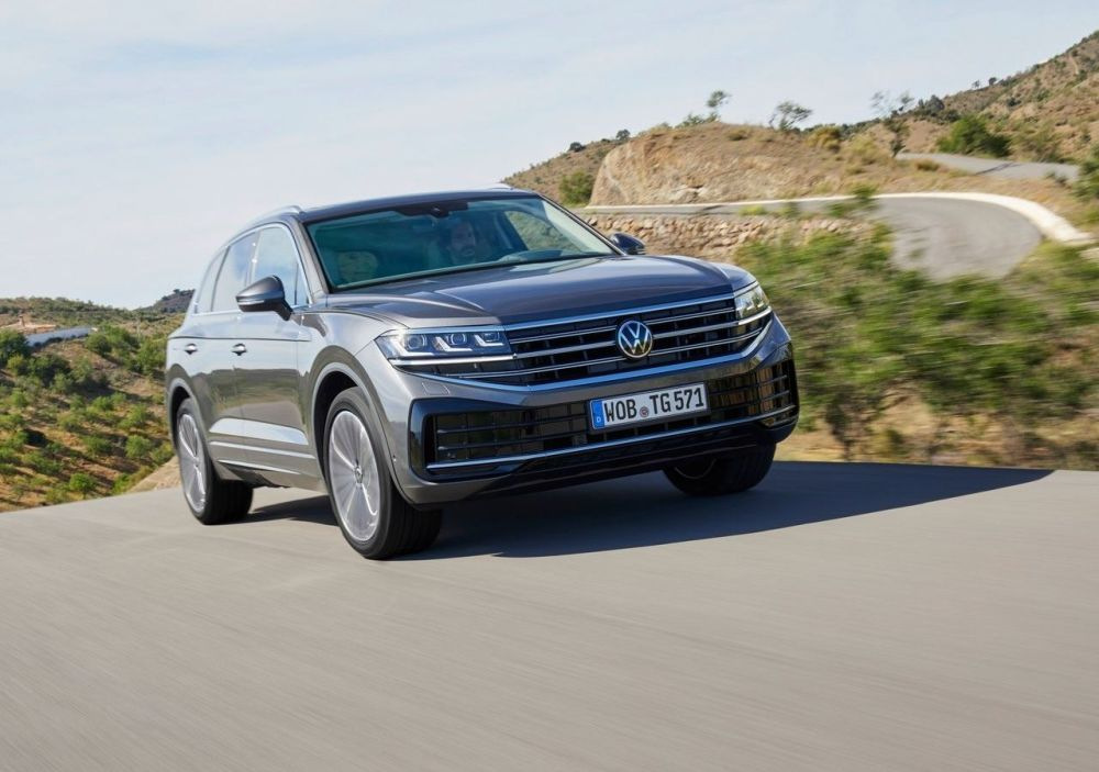 Volkswagen Touareg: Dane techniczne, wyposażenie i zdjęcia modelu
