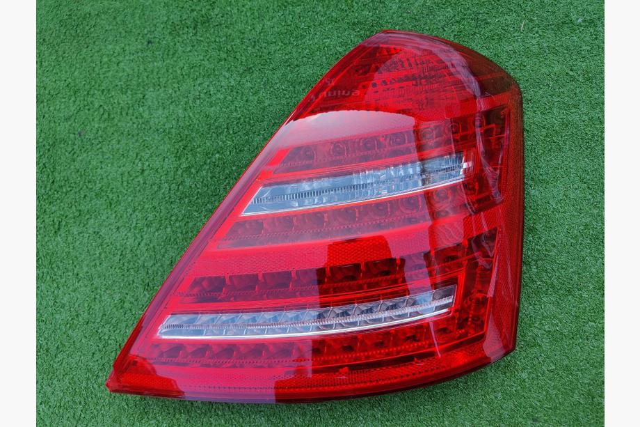 Mercedes S-class W221 2005-2013 Wyprzedaz Tylna Lampa Prawa Facelift (OEM, 1 szt) Image