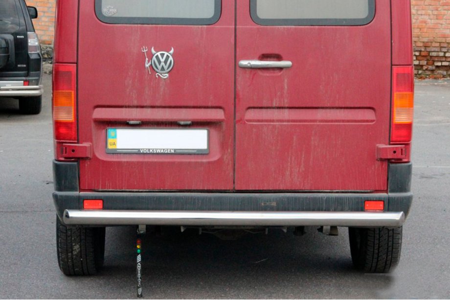 Volkswagen LT 1995-2006 Tylna Belka AK002 (Stal Nierdzewna) Image