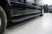 Mercedes Viano 2004-2014 Progi Boczné Bosphorus Black (2 szt., Aluminium) zdjęcia 1