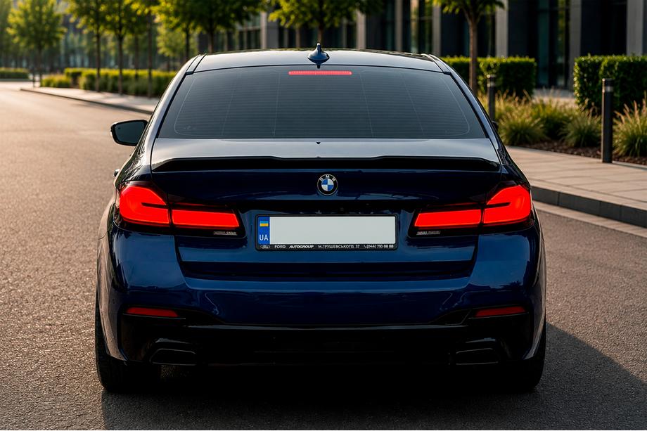 BMW Seria 5 G30/G31 2017–2023 Dyfuzor tylnego zderzaka MT LCI Style (do M-Sport/M5 F90) Image