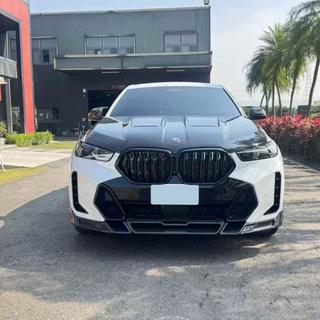 Zestaw body kit Carbon LMC (2023-) zdjęcia 1