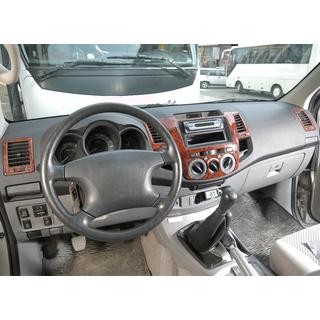 Nakładki na Deskę Rozdzielczą Toyota Hilux 2006-2015 zdjęcia 2