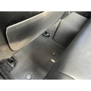 Dywaniki gumowe Carsuit 2013-2016 (czarne) BMW 5 Series F10/F11 2010–2016 zdjęcia 4