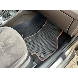 Gumowe Dywaniki Carsuit (Czarne) Skoda Octavia III A7 2013-2019 zdjęcia 2