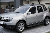 Dacia Duster 2008-2018 Progi Boczne RedLine Black (2 szt., Aluminium) zdjęcia 1