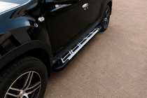 Renault Duster 2008–2017 Progi Boczné Sunrise (2 szt., Aluminium) zdjęcia 1