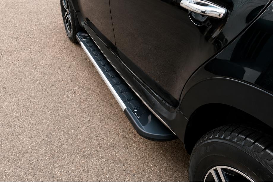 Renault Duster 2008–2017 Progi Boczné RedLine V1 (2 szt., Aluminium) Image