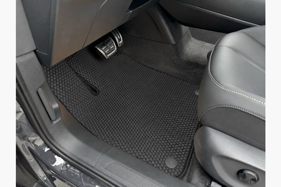 Volkswagen ID. UNYX 2024- Gumowe Dywaniki Carsuit (Czarne) Image