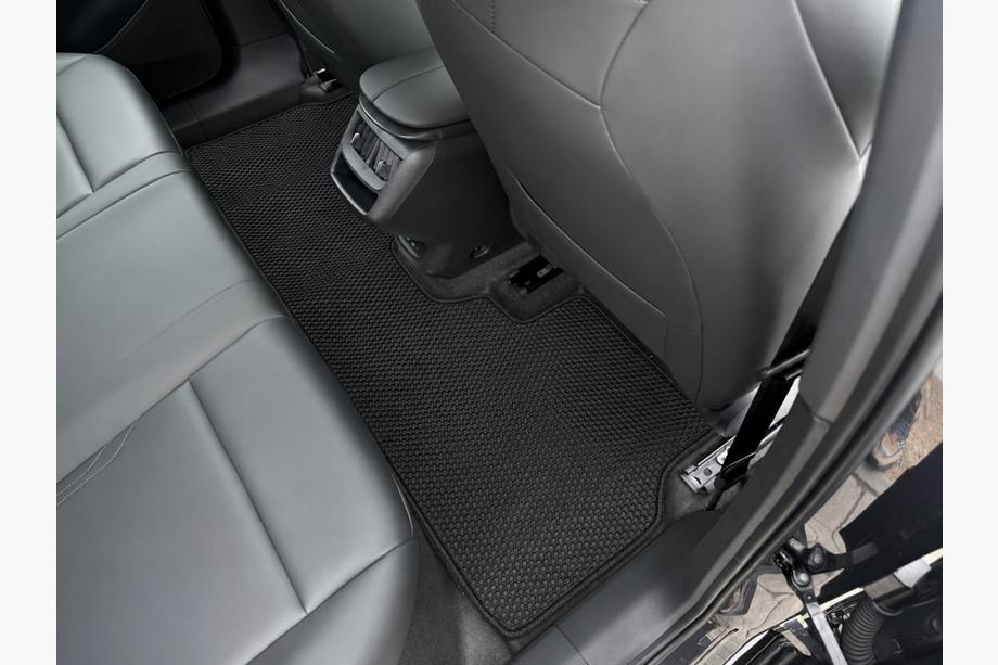 Volkswagen ID. UNYX 2024- Gumowe Dywaniki Carsuit (Czarne) Zdjęcia 3