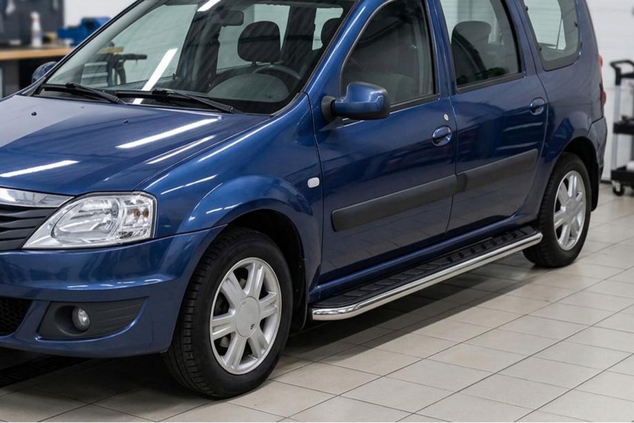 Dacia Logan MCV 2004-2014 Progi Boczne Maydos V1 (2 szt., Aluminium i Stal Nierdzewna) Image