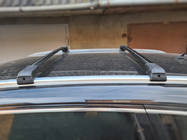 Audi Q7 2005-2015 Bagażnik dachowy (belki poprzeczne) na zintegrowane relingi zamykany na klucz WingCarrier V2 (2 szt.) zdjęcia 17