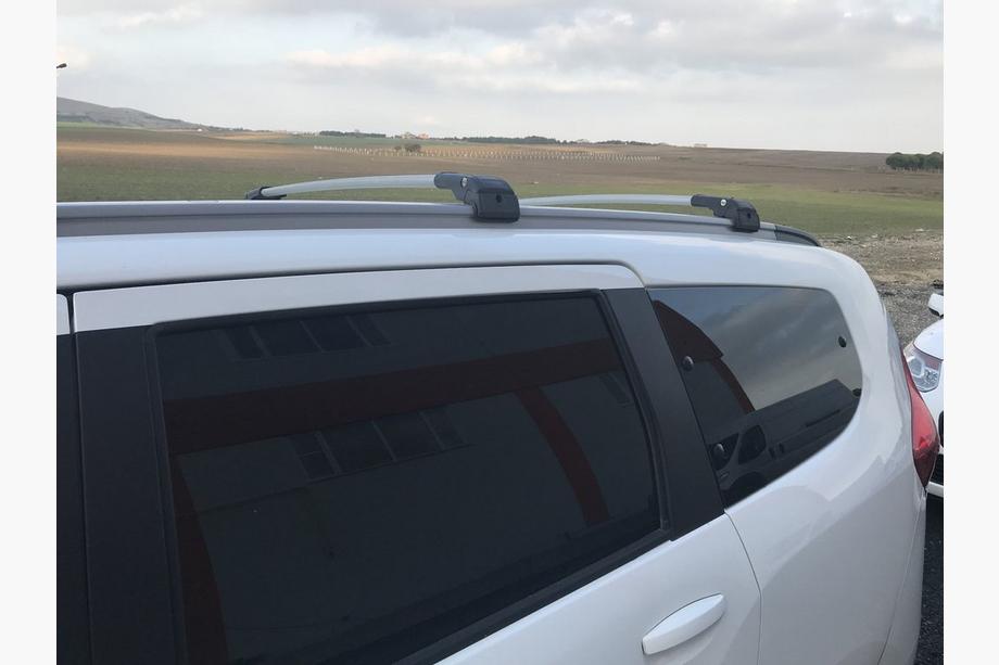 Renault Lodgy 2013-2022 Bagażnik dachowy (belki poprzeczne) na zintegrowane relingi zamykany na klucz WingCarrier V2 (2 szt.) Zdjęcia 20
