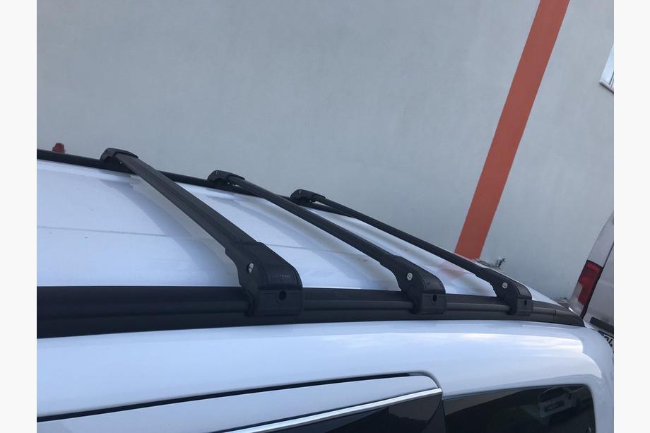 Renault Lodgy 2013-2022 Bagażnik dachowy (belki poprzeczne) na zintegrowane relingi zamykany na klucz WingCarrier V2 (2 szt.) Zdjęcia 24